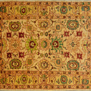 Con 787-8 4.4x5.8 Hand-Knotted Area Rug